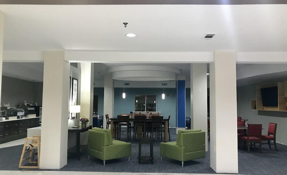 Holiday Inn Express Hotel Winona North By Ihg Екстер'єр фото